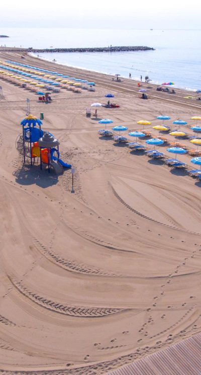 Beachhandball Cup in Italien - Wunderschöner, breiter Sandstrand