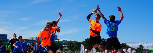 Beach Handball Cup, mooie doelpunten in het beste weer