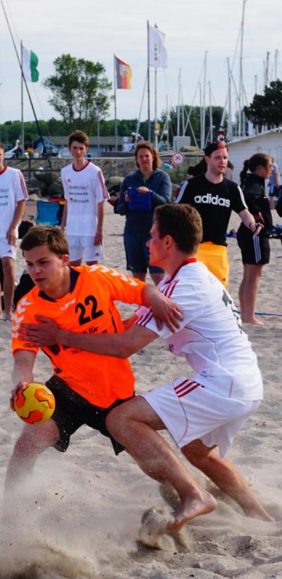 Duel de la coupe de beach handball