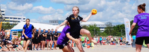Beach Handball Cup tough duels